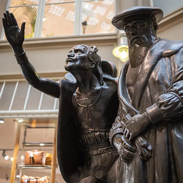 Bronzestatue von Mephisto und Faust in Auerbachs Keller, Leipzig.